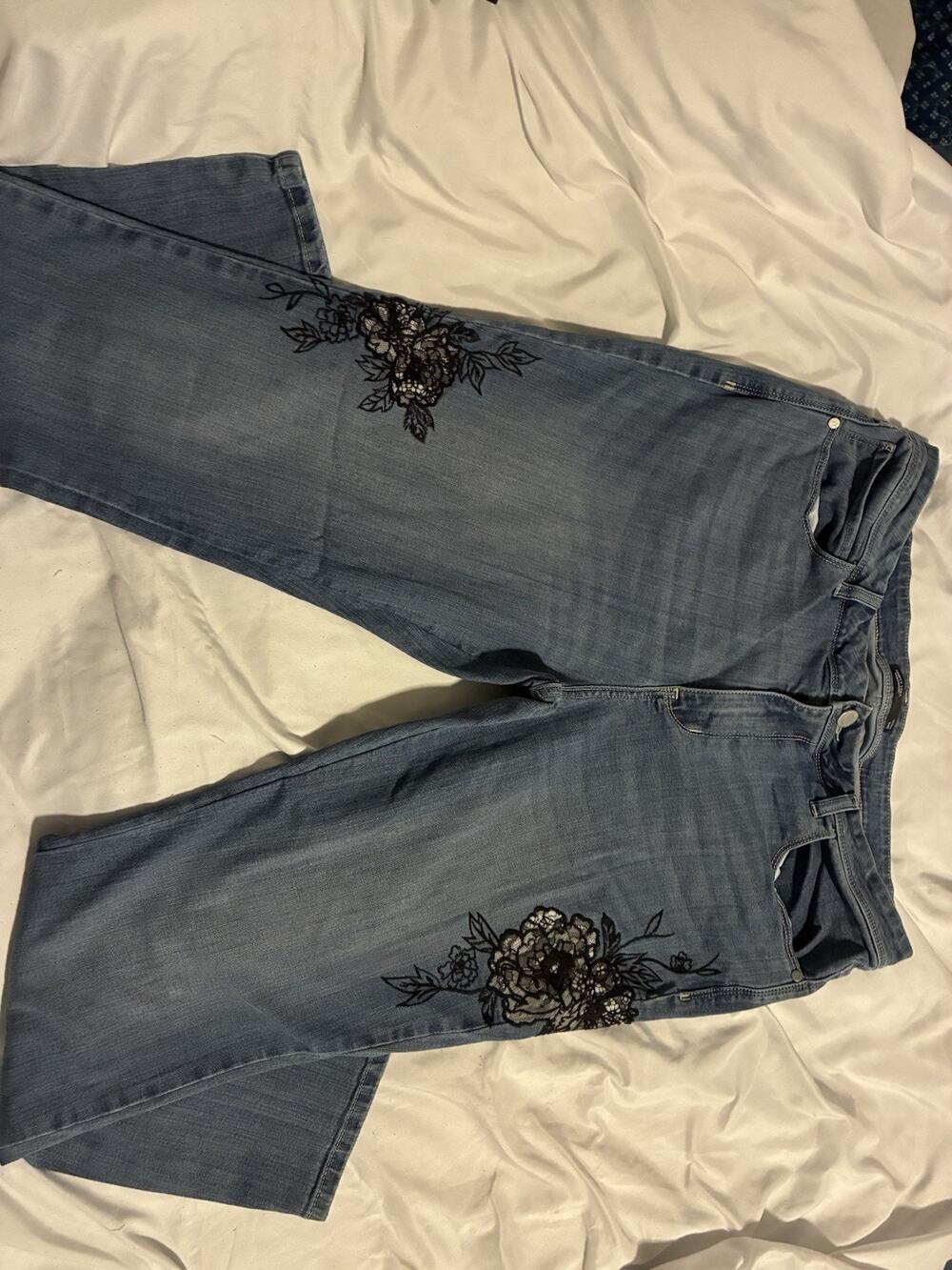 Simply Vera Vera Wang Skinny Floral Embroidered Denim Jeans Blue Mid Rise Sz16s